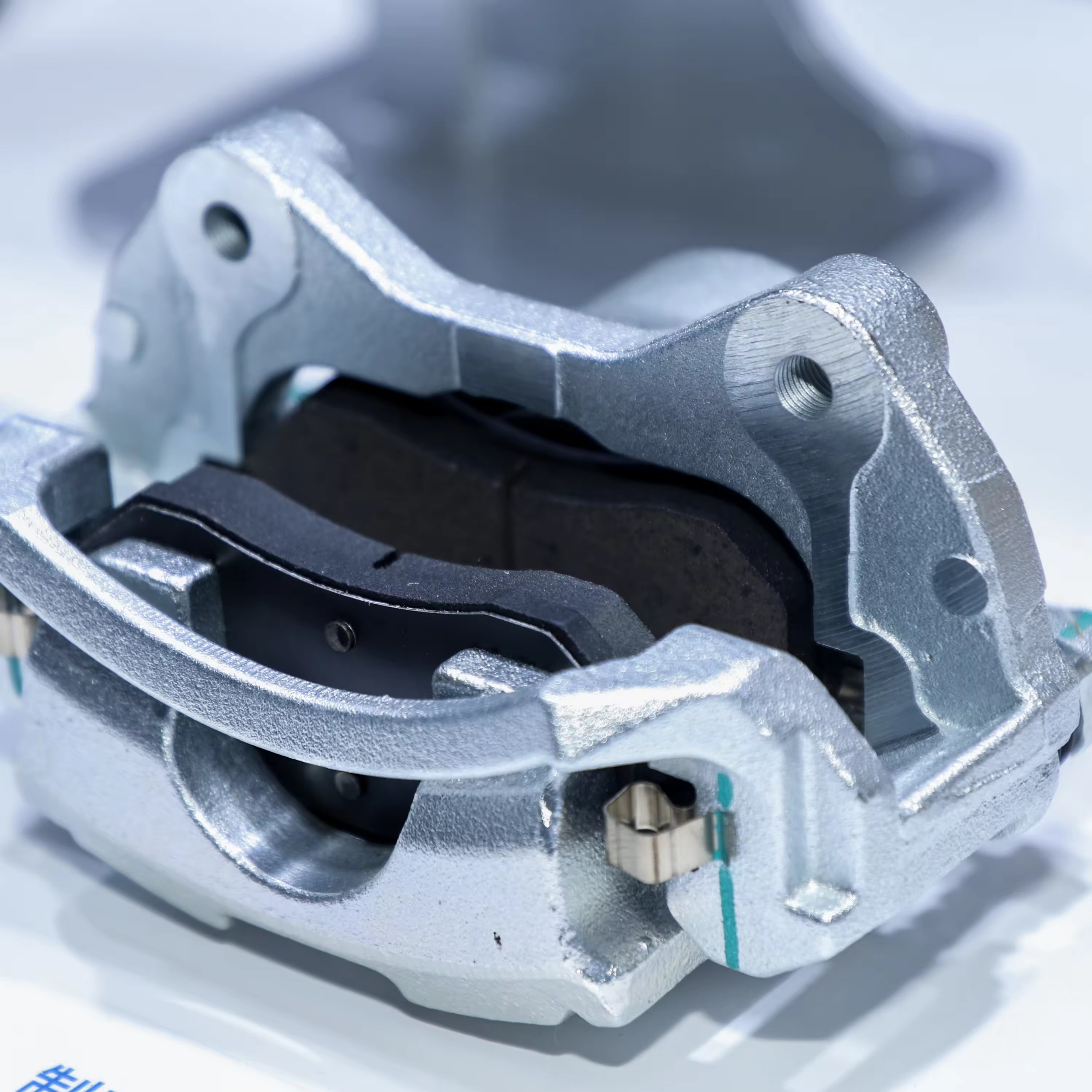 Front Brake Caliper Assembly for Baojun 530 / Chevrolet Captiva (WLXSY-CL002)