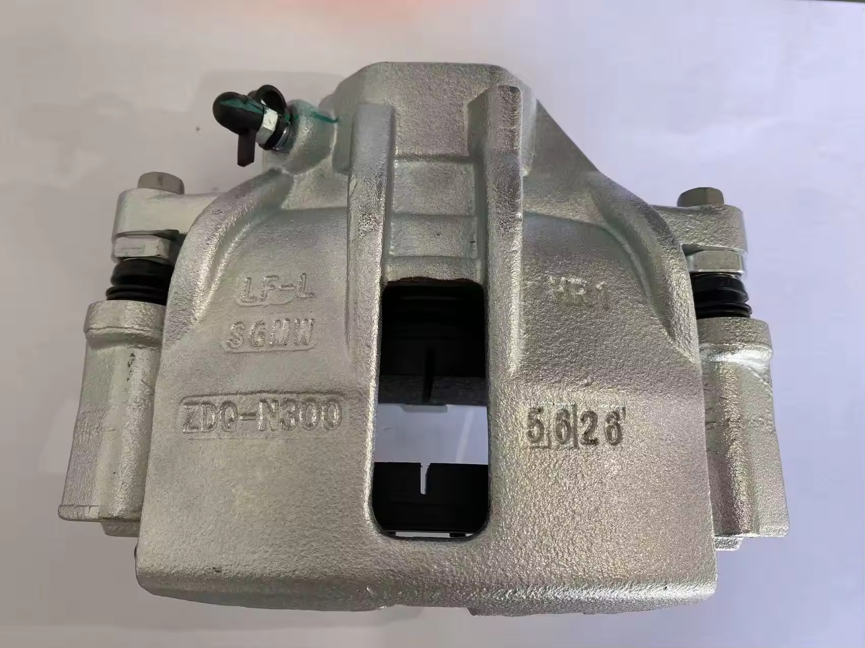 Front Brake Caliper Assembly for Baojun 530 / Chevrolet Captiva (WLXSY-CL002)