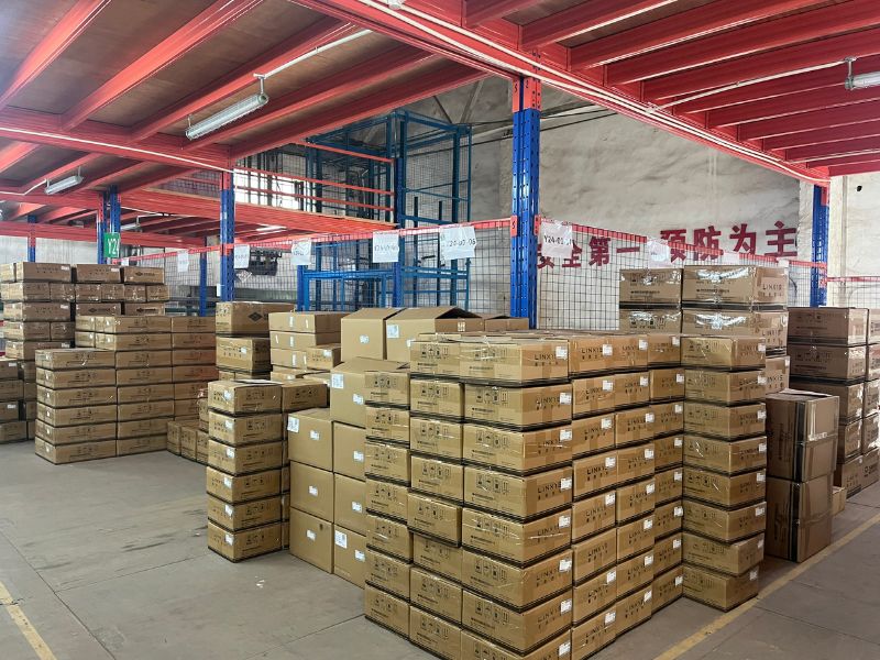 Warehouse Hosting Service